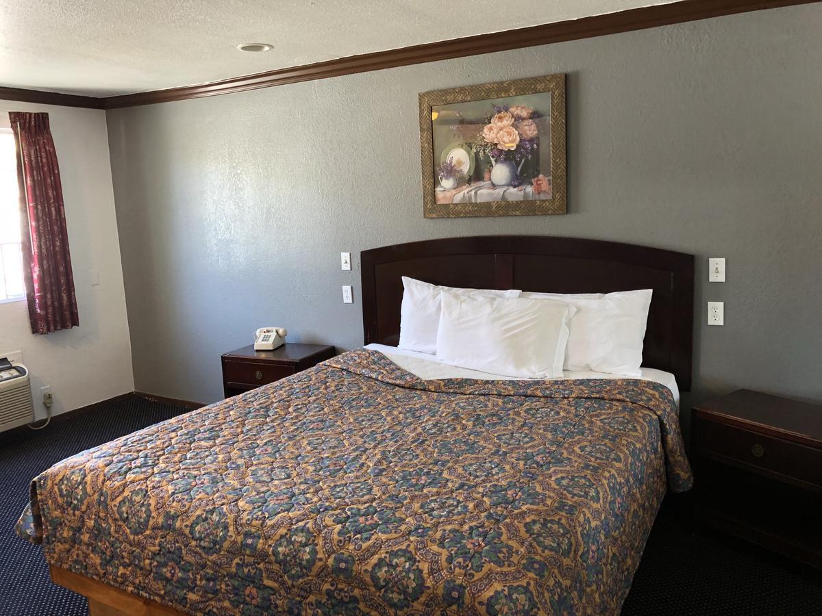 לוס אנג'לס Starlight Inn, Valley Blvd - Downtown La מראה חיצוני תמונה