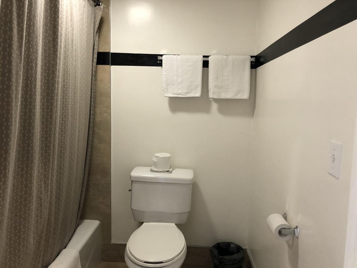 לוס אנג'לס Starlight Inn, Valley Blvd - Downtown La מראה חיצוני תמונה